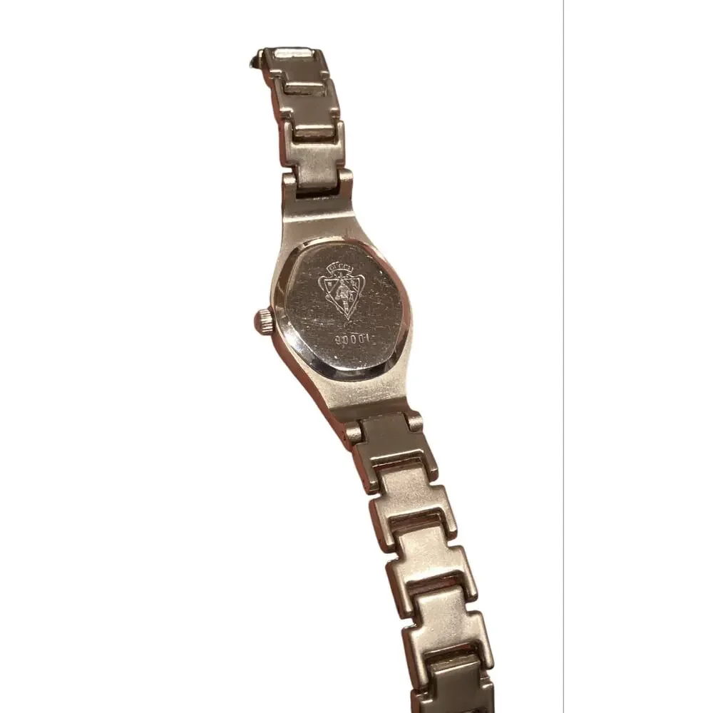 Vintage Gucci Silver Shield Case Watch Blue Dial Quartz